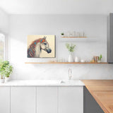 Malen nach Zahlen Bild von weißem Pferd mit Blumenkranz im modernen Kücheninterieur.