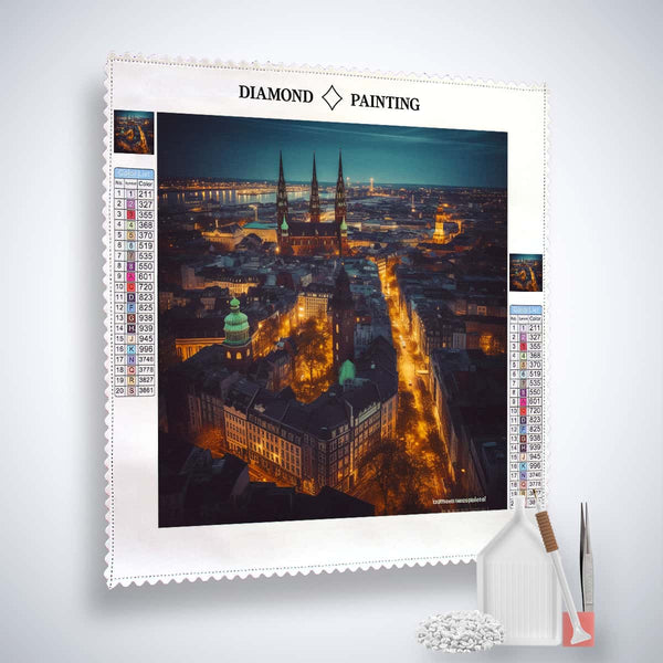 Diamond Painting Kit Hamburg bei Nacht featuring skyline view, complete with canvas, acrylic diamonds, tweezers, and professional stylus.