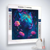 AB Diamond Painting - Mystische Raubkatze mit floralen Akzenten und Zubehörset für kreatives Kunsthandwerk.