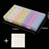 Diamond Painting Aufbewahrungsbox Standard with colorful compartments for organized diamond storage. Includes additional labeling stickers.