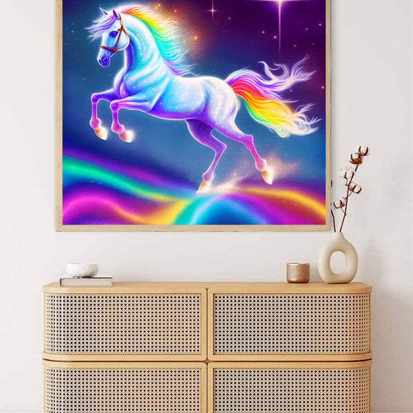 AB Diamond Painting - Einhorn auf Regenbogen im modernen Wohnzimmer, leuchtende Farben und funkelnde AB-Diamantmalerei.